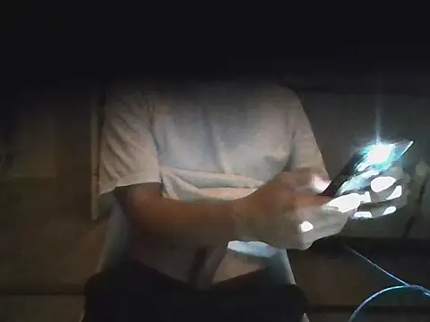 Snapshot of asianchineseboy chatting on October 2025 07:04:01 PM asianchineseboy online show from October 2025 07:04:01 PM