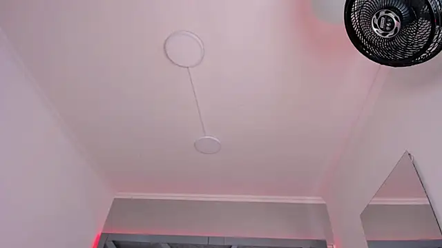 AmberiniHoffman online show from September 2025 11:50:02 AM