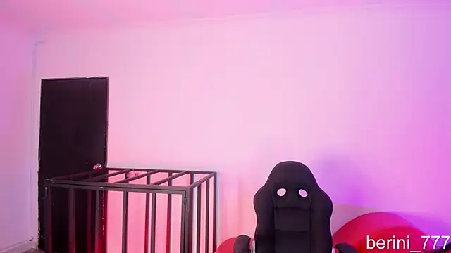 AmberiniHoffman online show from April 2026 12:00:01 PM