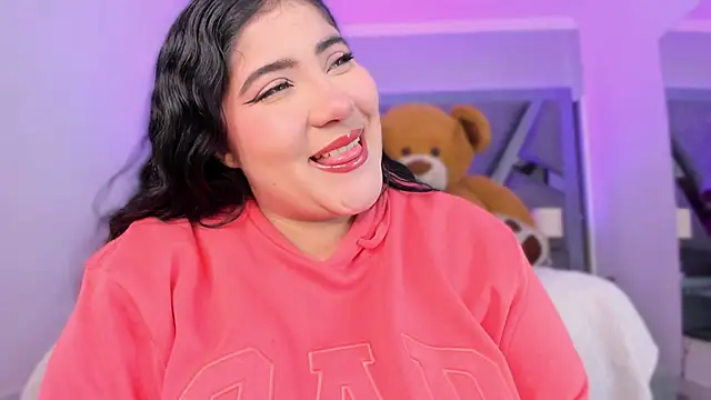 AmberiniHoffman online show from November 2025 11:36:01 AM