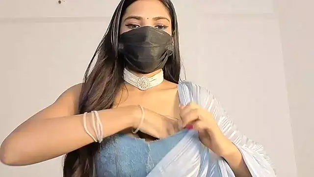 Indian lovly online show from November 2025 09:34:02 AM
