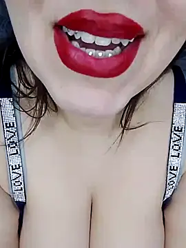 sexy-mariya online show from October 2025 03:47:02 PM