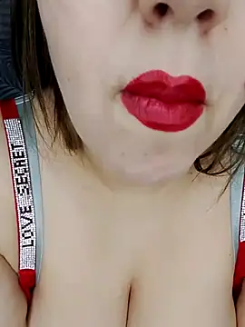 sexy-mariya online show from December 2025 03:17:01 PM