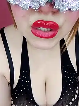 sexy-mariya online show from April 2026 09:26:02 PM