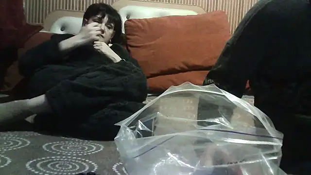 AlanaLaDream online show from October 2025 05:35:02 PM