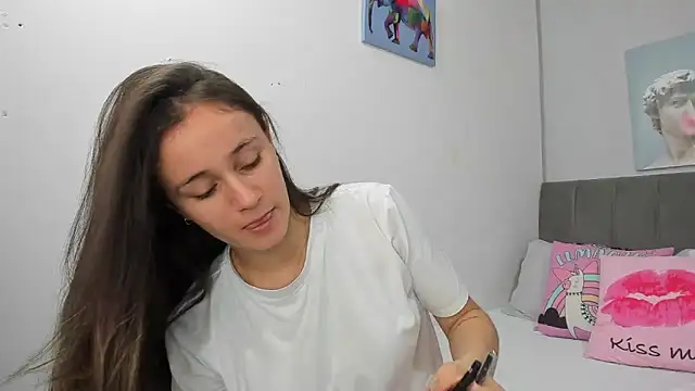 naughtyloverss online show from March 2026 12:55:01 PM