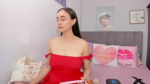 naughtyloverss online show from April 2026 04:13:01 PM