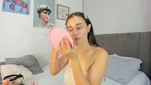 naughtyloverss online show from November 2025 05:13:02 PM