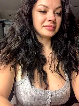 Snapshot of Sweeeeet_Candy chatting on November 2025 03:28:02 AM Sweeeeet Candy online show from November 2025 03:28:02 AM