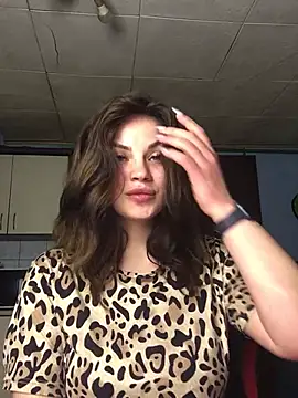 Snapshot of Sweeeeet_Candy chatting on March 2025 05:53:01 AM Sweeeeet Candy online show from March 2025 05:53:01 AM
