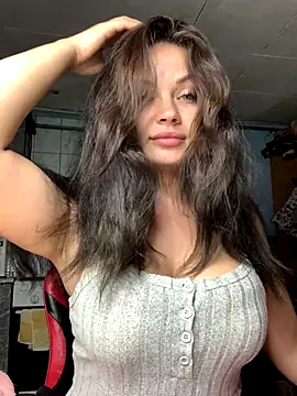 Snapshot of Sweeeeet_Candy chatting on October 2025 02:22:02 AM Sweeeeet Candy online show from October 2025 02:22:02 AM