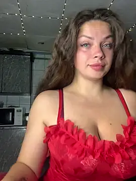 Snapshot of Sweeeeet_Candy chatting on June 2026 01:36:01 AM Sweeeeet Candy online show from June 2026 01:36:01 AM
