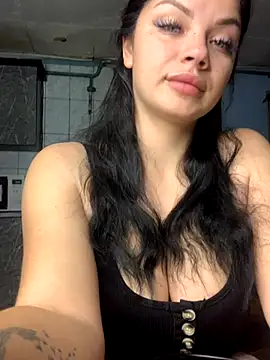 Snapshot of Sweeeeet_Candy chatting on November 2025 04:39:02 AM Sweeeeet Candy online show from November 2025 04:39:02 AM