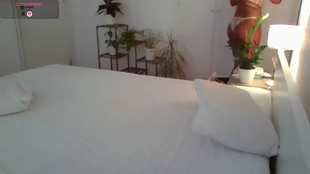 yournextdoorhottie online show from April 2026 12:23:01 PM