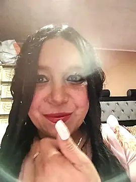 Snapshot of sara_pineros chatting on October 2025 11:49:01 PM sara pineros online show from October 2025 11:49:01 PM
