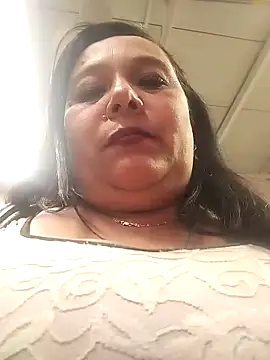 Snapshot of sara_pineros chatting on February 2025 11:34:02 PM sara pineros online show from February 2025 11:34:02 PM