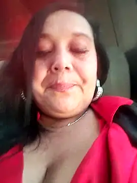 Snapshot of sara_pineros chatting on September 2025 09:06:02 PM sara pineros online show from September 2025 09:06:02 PM