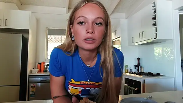 Snapshot of lexifeverr chatting on January 2025 04:09:02 AM lexifeverr online show from January 2025 04:09:02 AM