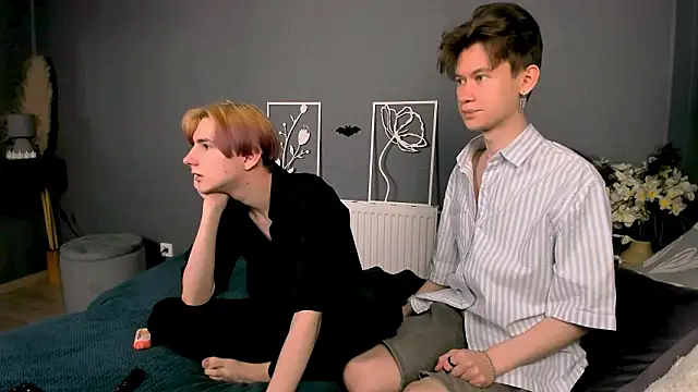 AndrewwCarter2 online show from February 2026 07:33:01 PM