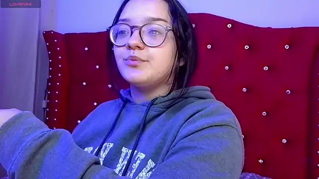 charlotte1-ls online show from October 2025 09:47:01 PM