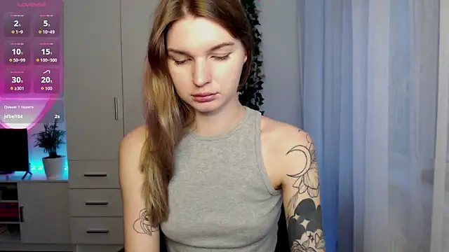 Snapshot of lounahyan chatting on November 2025 11:33:02 AM lounahyan online show from November 2025 11:33:02 AM