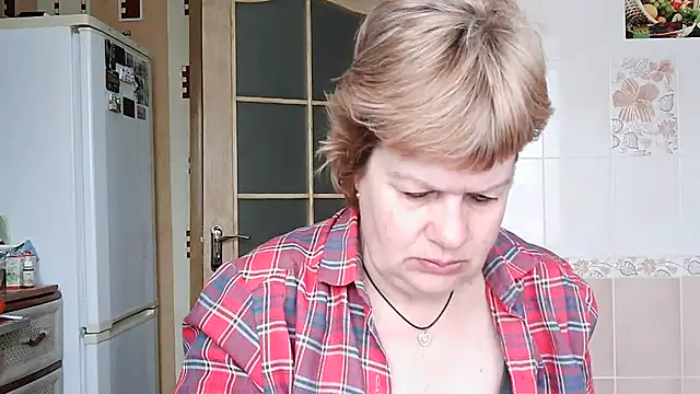 Snapshot of Ettie_Tonia chatting on March 2025 09:28:01 AM Ettie Tonia online show from March 2025 09:28:01 AM