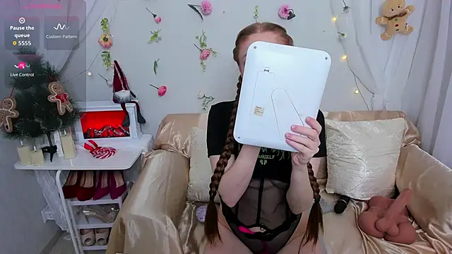 Merida red  online show from December 2025 01:19:01 AM