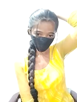 Snapshot of Cute-Ridhima chatting on May 2026 04:04:01 AM Cute-Ridhima online show from May 2026 04:04:01 AM