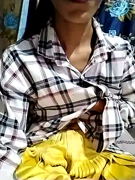Snapshot of Cute-Ridhima chatting on February 2025 07:30:02 AM Cute-Ridhima online show from February 2025 07:30:02 AM