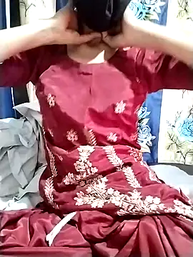 Snapshot of Cute-Ridhima chatting on February 2025 04:28:02 AM Cute-Ridhima online show from February 2025 04:28:02 AM