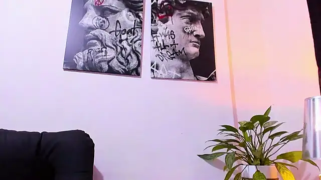 Snapshot of CruzVega chatting on February 2026 09:11:01 PM CruzVega online show from February 2026 09:11:01 PM