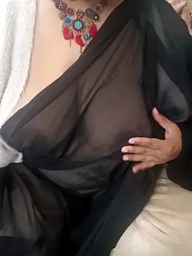 Snapshot of Dr_Kamsutra chatting on December 2025 08:04:02 PM Dr Kamsutra online show from December 2025 08:04:02 PM