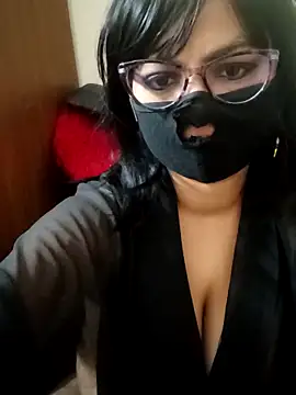 Snapshot of Dr_Kamsutra chatting on December 2025 03:22:02 PM Dr Kamsutra online show from December 2025 03:22:02 PM