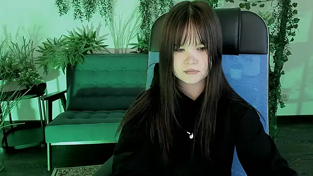 Elainebeness online show from February 2026 10:06:01 PM