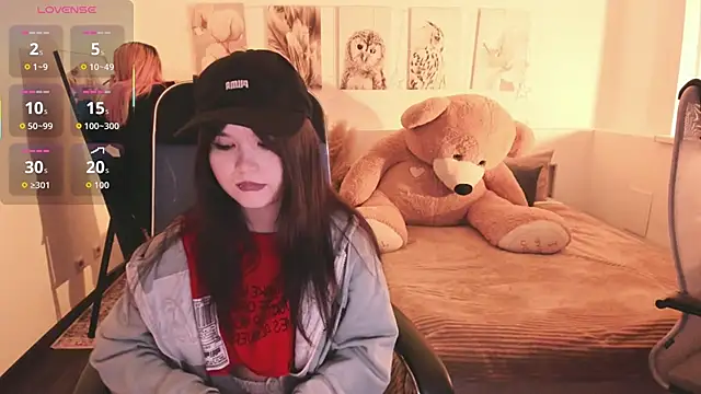 Elainebeness online show from March 2026 10:43:02 PM