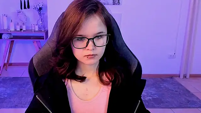 Elainebeness online show from February 2025 01:45:01 AM