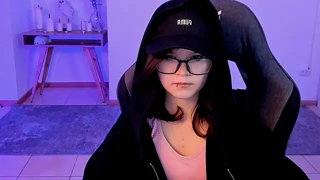 Elainebeness online show from February 2025 04:48:02 AM