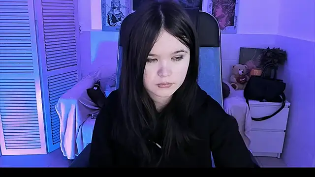 Elainebeness online show from October 2025 12:11:01 AM