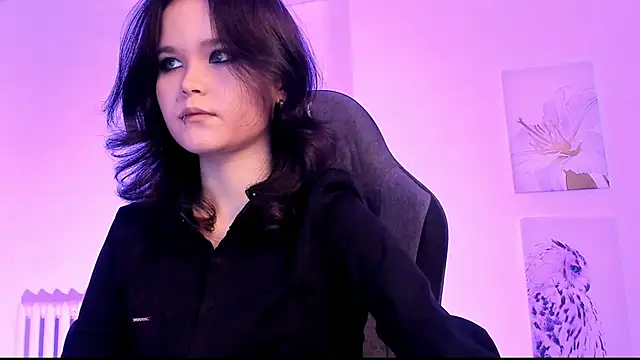 Elainebeness online show from March 2025 10:54:01 PM