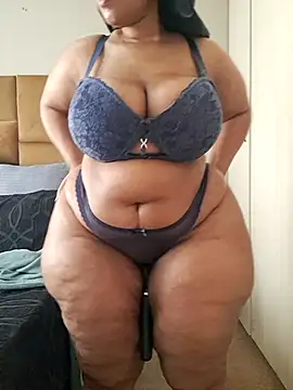 Snapshot of thicktash chatting on July 2026 07:15:02 AM thicktash online show from July 2026 07:15:02 AM