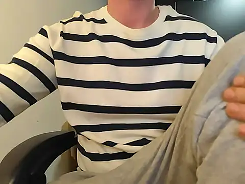 Snapshot of jayb0y61 chatting on November 2025 01:26:02 AM jayb0y61 online show from November 2025 01:26:02 AM