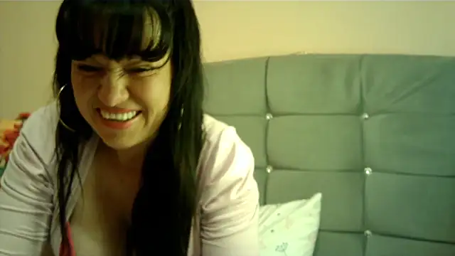 taylor198115 online show from December 2025 06:34:02 AM