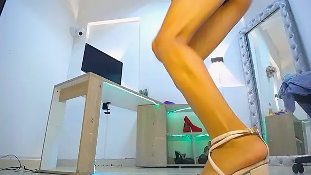 Kathleen Rodriguez online show from April 2026 11:27:01 AM