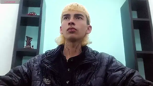 ttimy x boy online show from April 2026 09:18:02 PM