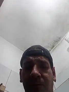 Gostozim7 online show from November 2025 04:27:02 AM