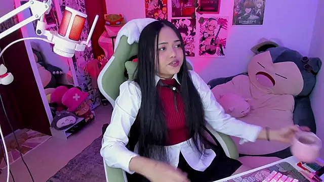 Snapshot of anyburkee chatting on March 2026 05:04:01 AM anyburkee online show from March 2026 05:04:01 AM