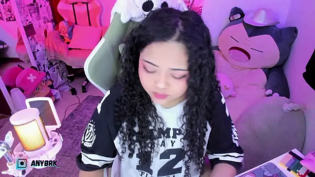 Snapshot of anyburkee chatting on February 2026 05:40:02 AM anyburkee online show from February 2026 05:40:02 AM