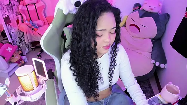 Snapshot of anyburkee chatting on February 2026 05:40:01 AM anyburkee online show from February 2026 05:40:01 AM