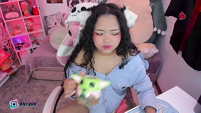 anyburkee online show from October 2025 12:11:02 AM