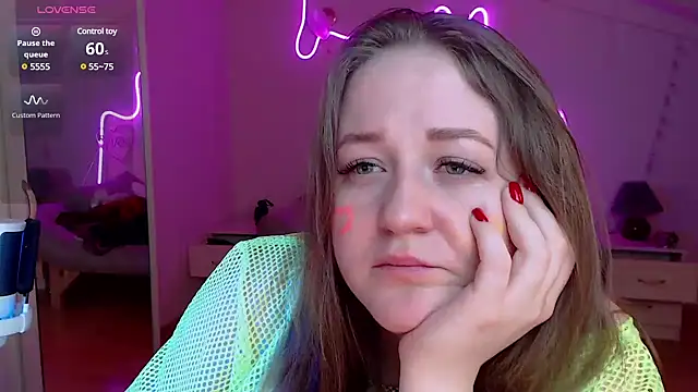 Snapshot of LizzyShine chatting on March 2025 11:49:02 PM LizzyShine online show from March 2025 11:49:02 PM